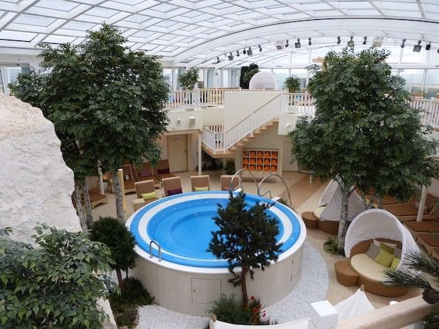 Was macht die AIDAstella zu einer idealen Wahl für Familienurlaube?