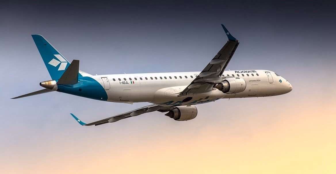 Does Air Dolomiti have wineries?