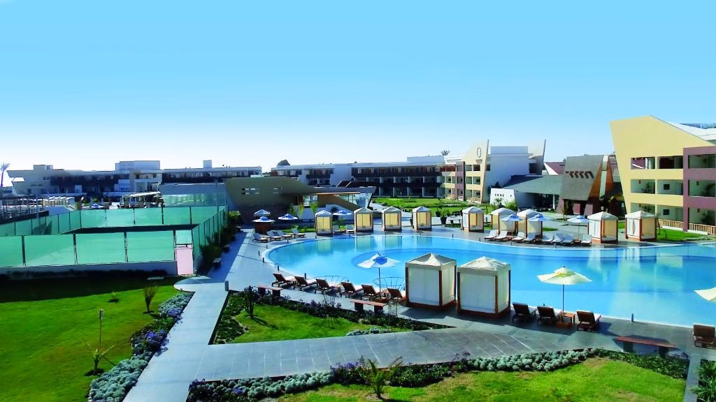 What is aranwa Paracas Resort & Spa?