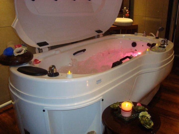 Who is Asiana day spa Wellington?