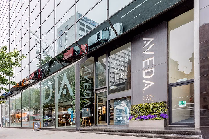 Is Aveda a good salon?