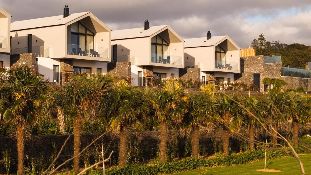 Is Micaela a good hotel in Sao Jorge?