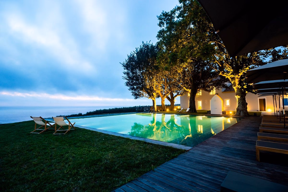 Is Micaela a good hotel in Sao Jorge?