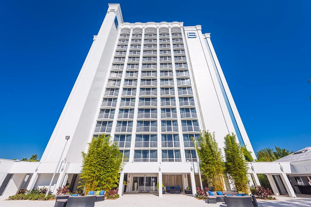 Where is Renaissance Orlando Resort & Spa?