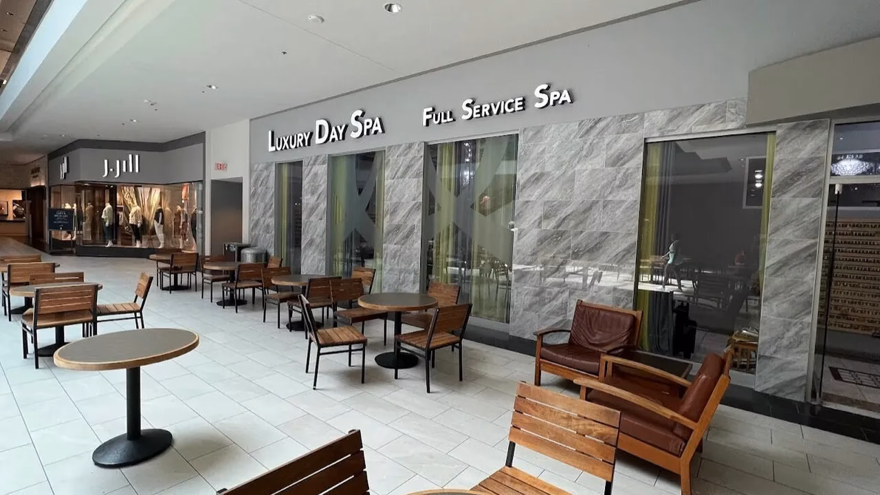 Does Omni Barton Creek have a fitness center?