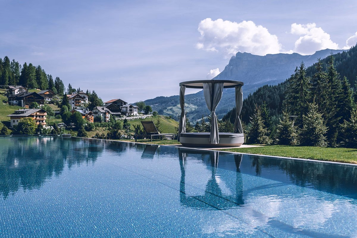 What makes South Tyrol a perfect destination for a wellness holiday?