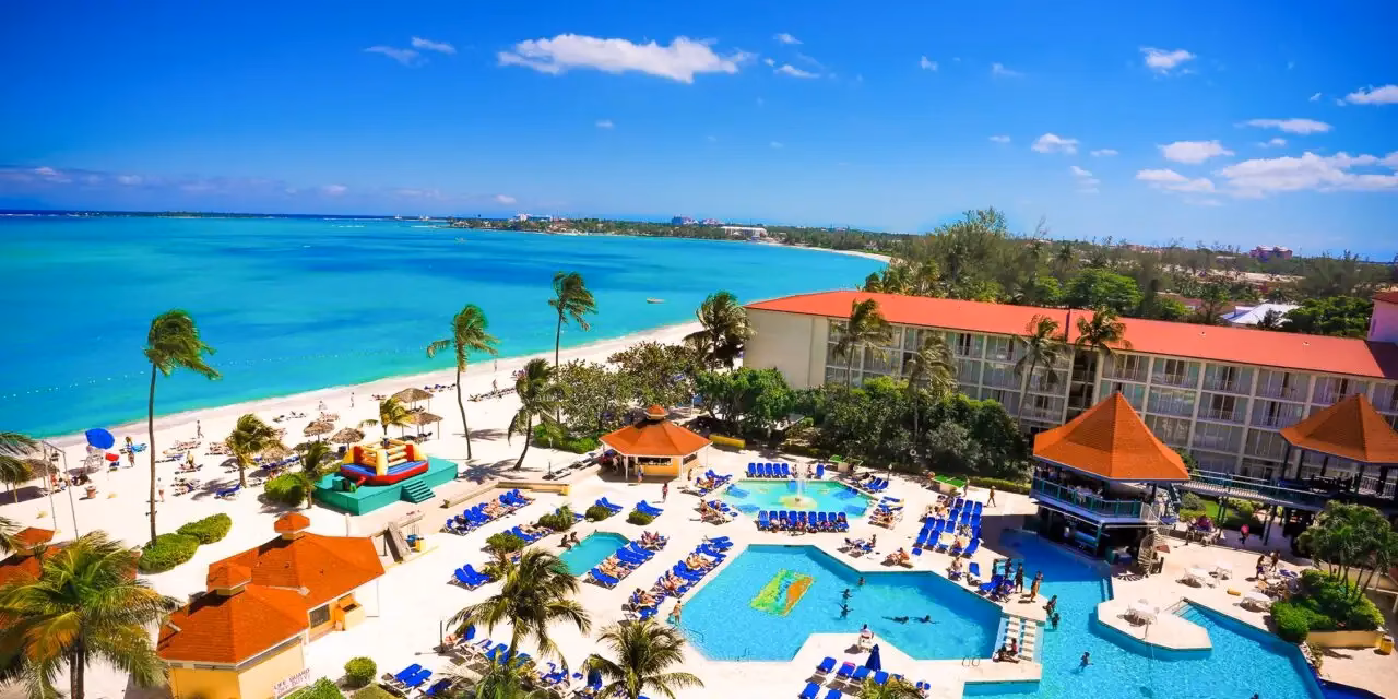 Is breezes Curacao a superclub?