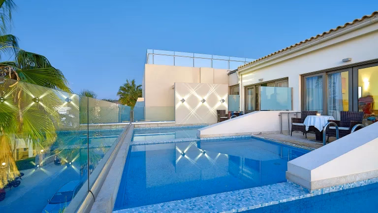 Is Castello a good hotel?