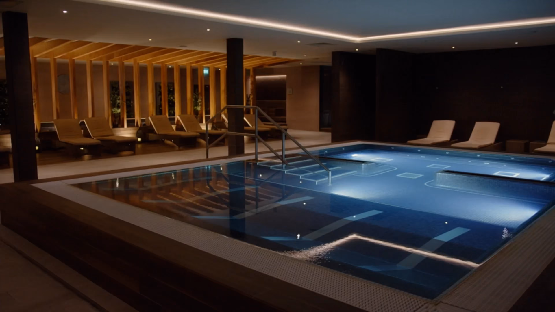 What is a spa retreat at David Lloyd Chigwell?