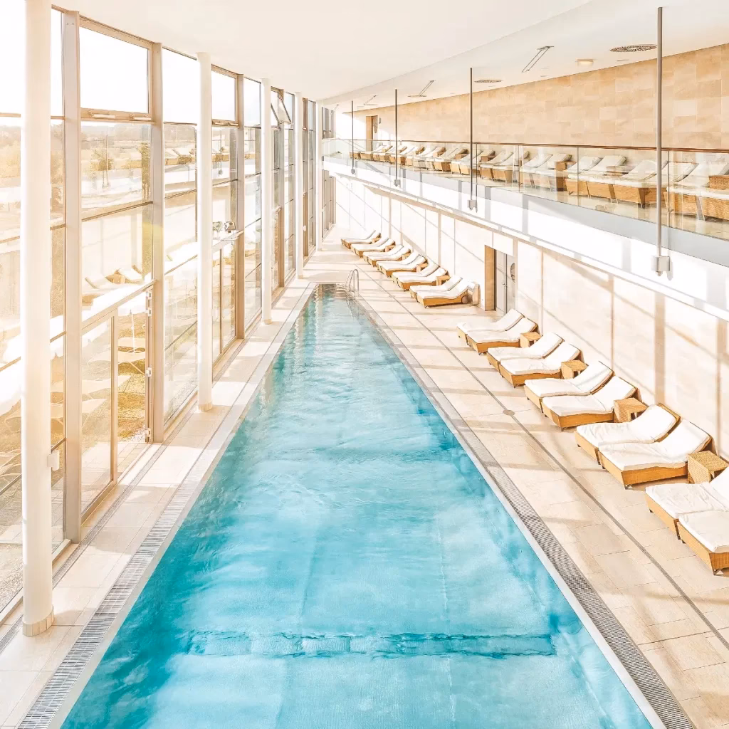 Wie groß ist die Therme Laa?