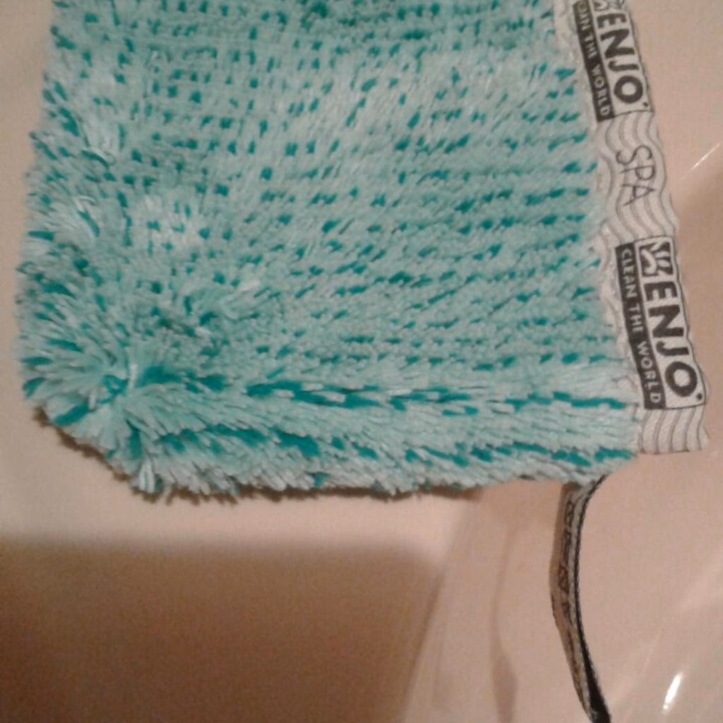 Does enjo UK offer a 30 day love it guarantee?