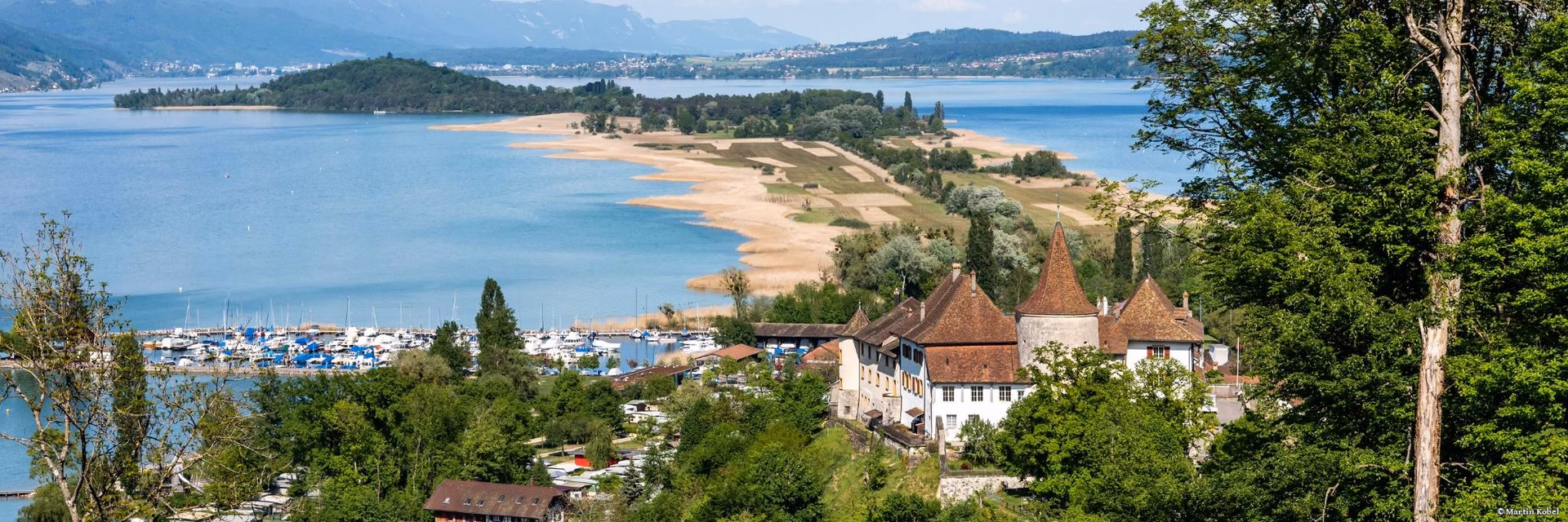 Wie heißt die Stadt von Erlach?