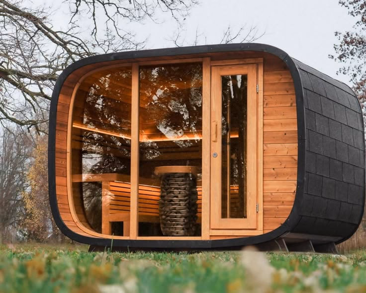 Welche Vorteile bietet ein modernes Saunahaus mit Glasfront?