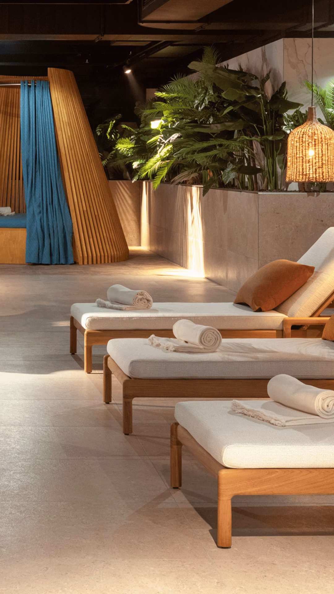 Was bietet der Premium Fitnessclub in Wien?