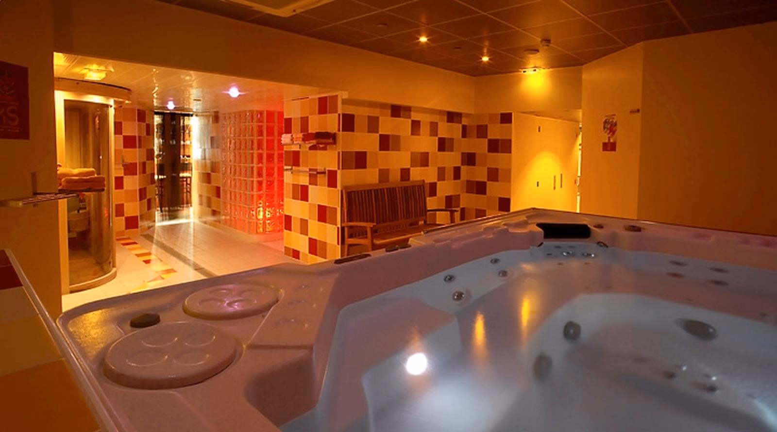 Combien coûte une journée au KS Sauna ?