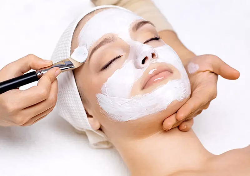 Welche Gesichtsbehandlungen gibt es?
