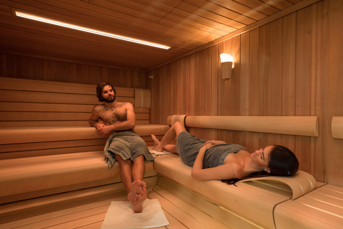 Kann man in einem Hallenbad Schwimmen?