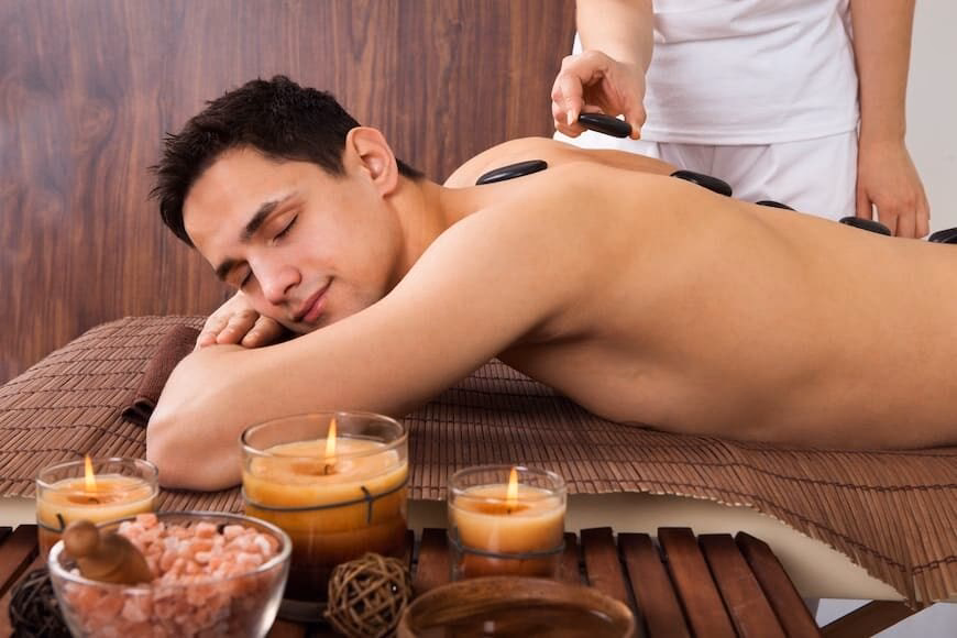 Wie kann ich meine Massageausbildung an meine privaten und beruflichen Termine anpassen?