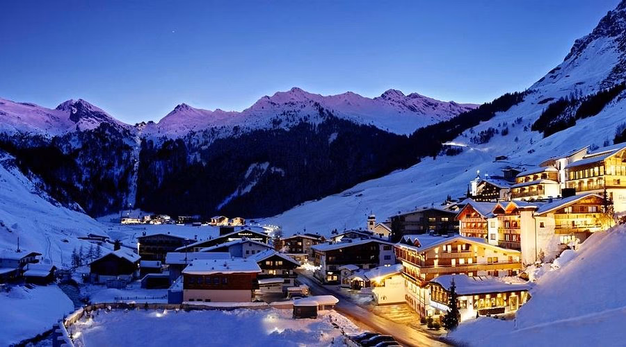 Was gibt es in Hintertux zu sehen?