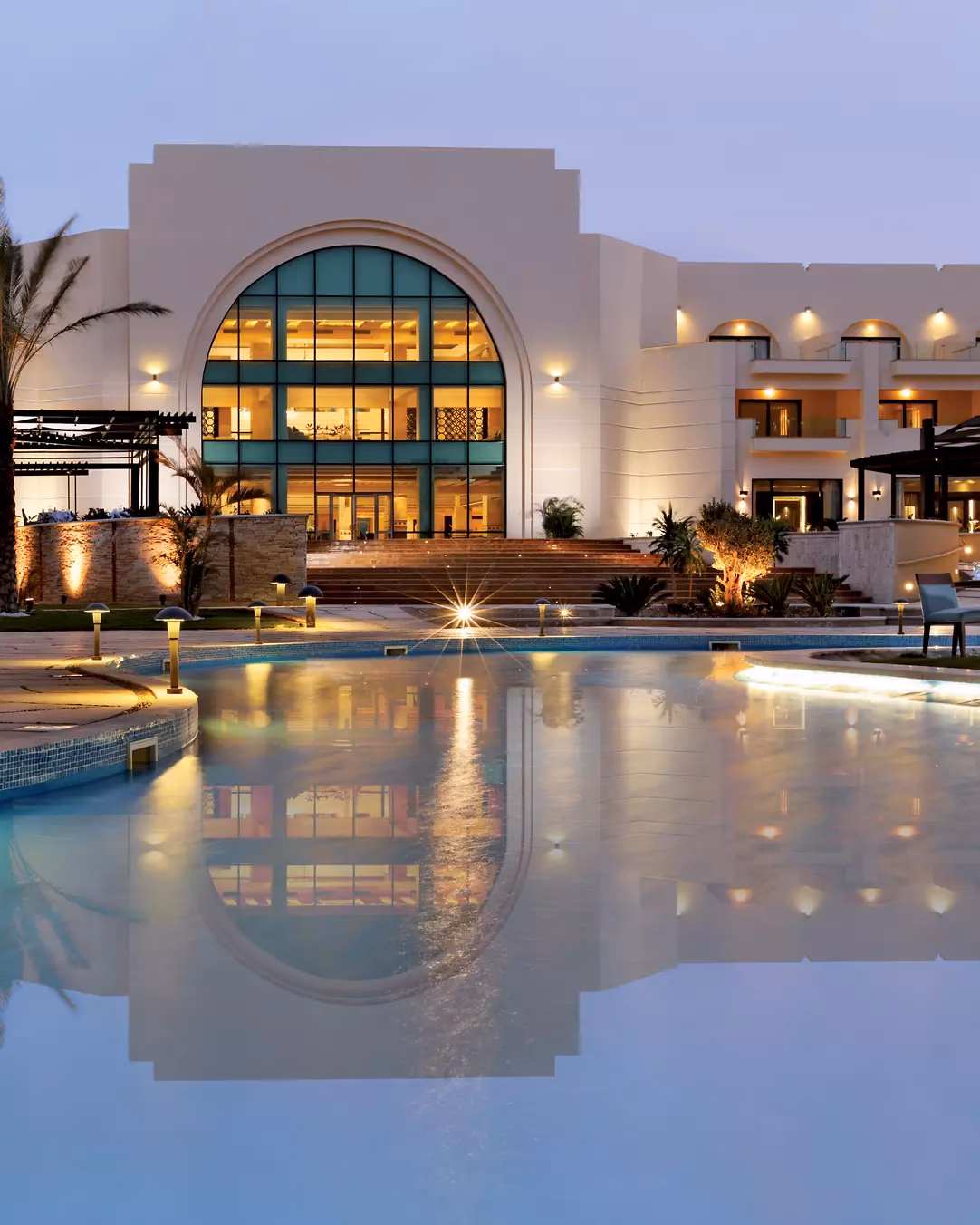 Is Moevenpick resort Soma Bay a 5-star hotel?