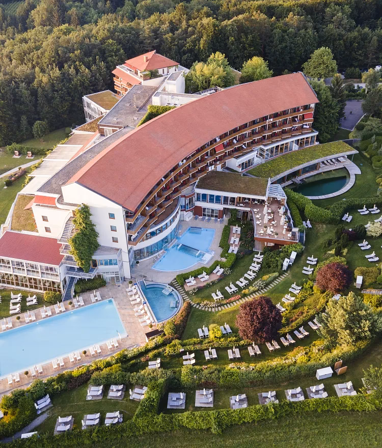 Was macht unser Hotel und unsere Therme in der Steiermark so besonders?
