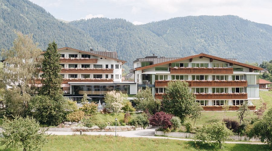 Was ist das Besondere an einem familiengeführten Wellnesshotel in Hinterthiersee?