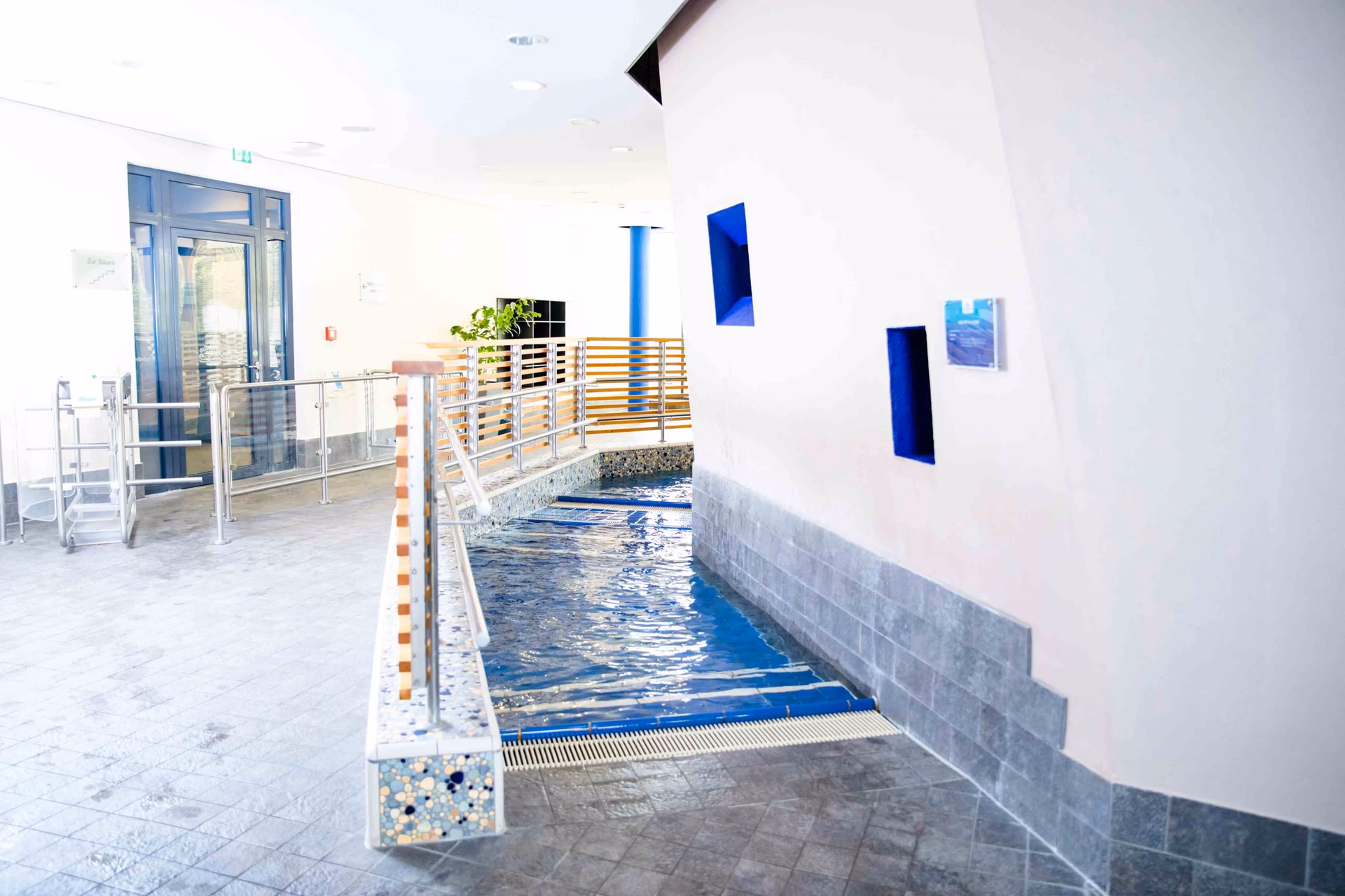 Wann ist das Jugendstilbad geöffnet?