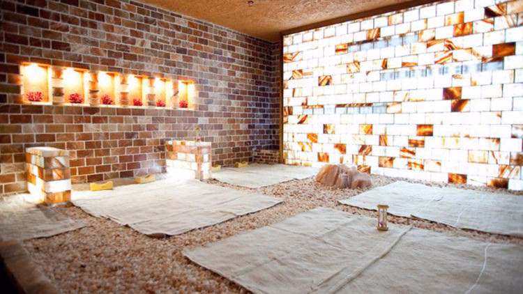 Where can I find a Korean spa in Seoul?