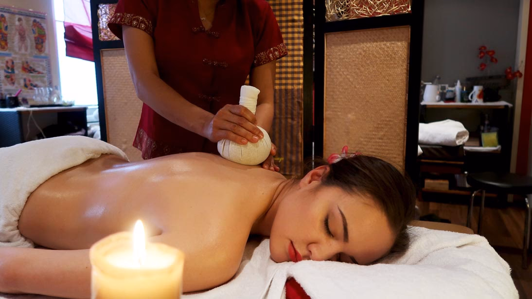 Wie werden Stempel für die Massage befüllt?