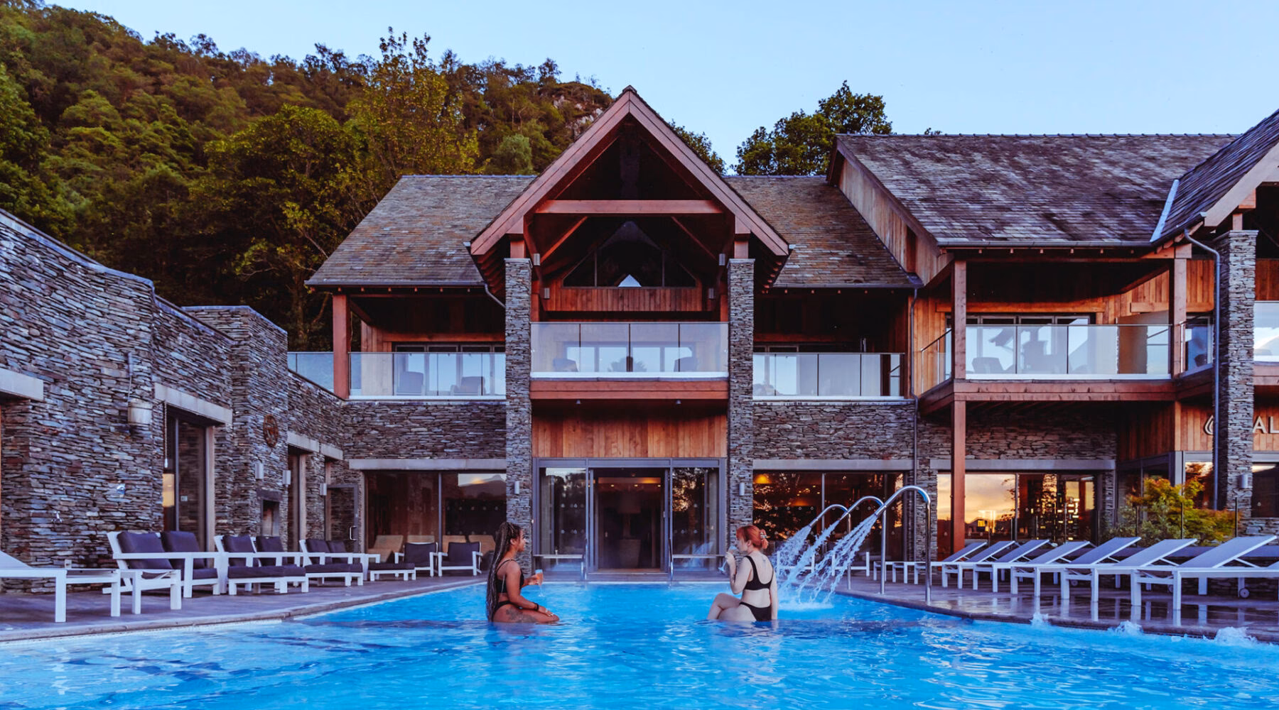 What does Lake District spa offer?