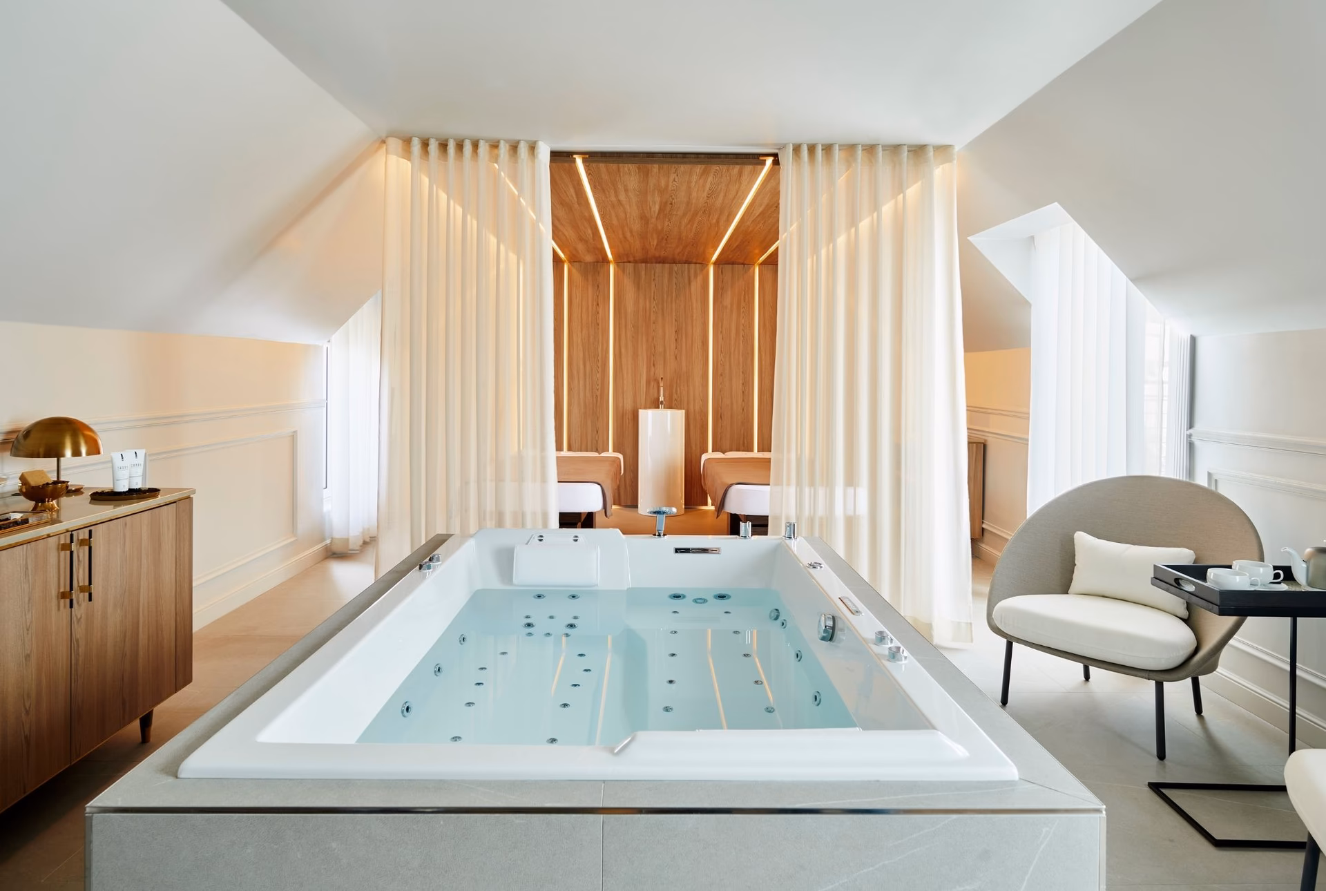 What are the best spas in Lancaster?