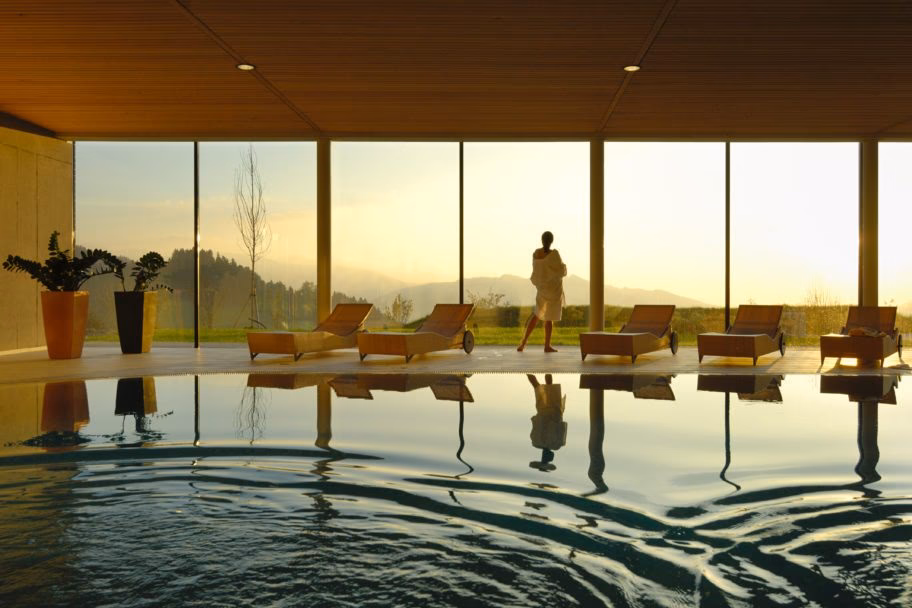 Was bietet das Wellnesshotel Linde in Sulzberg?