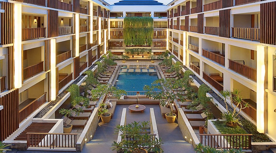 Does the Magani hotel & spa offer airport transportation?