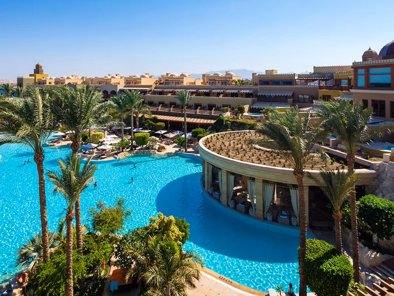 Wie hoch ist die Luftfeuchtigkeit in Makadi Bay nachts?