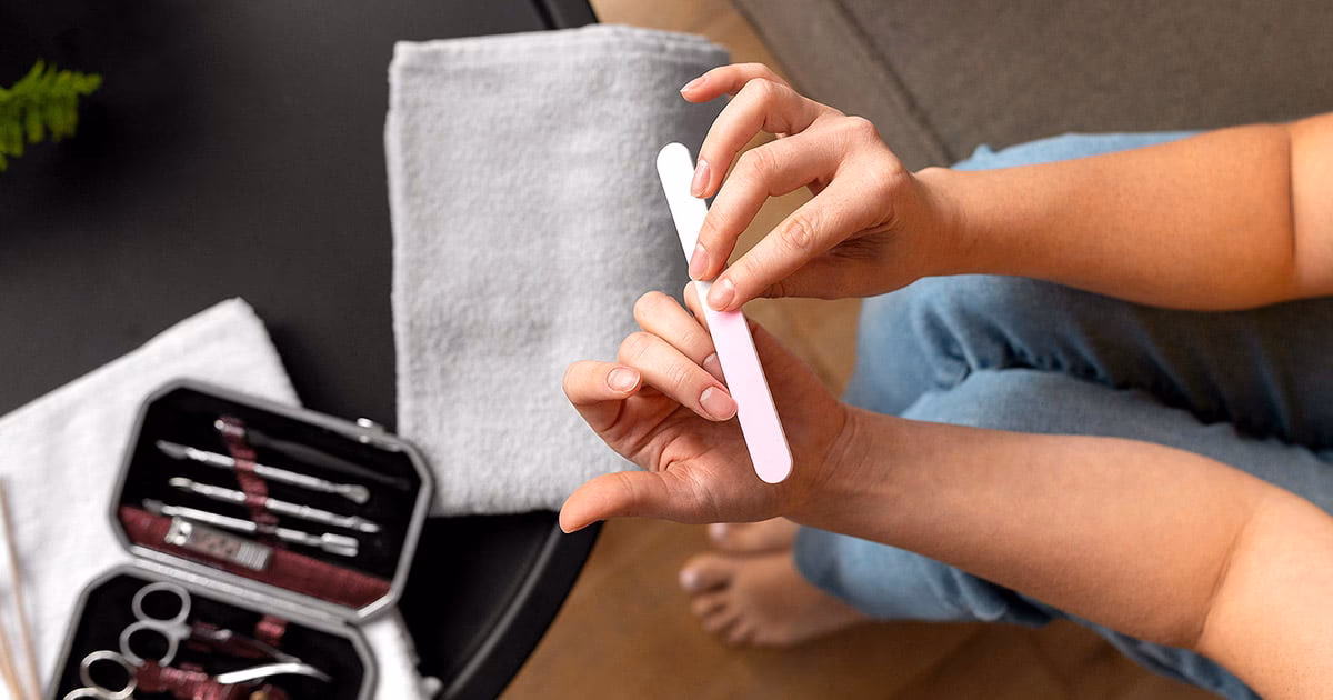 Wie viele Nageldesign Produkte bietet der Online Shop an?