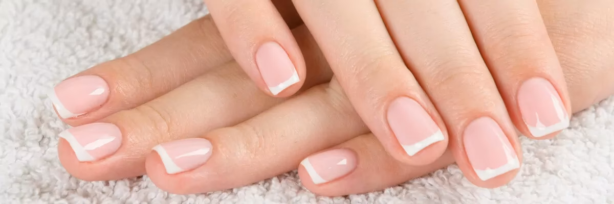 Was ist eine kombinierte Maniküre?