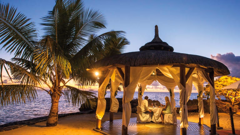 Wie weit ist der Flughafen von Mauritius entfernt?