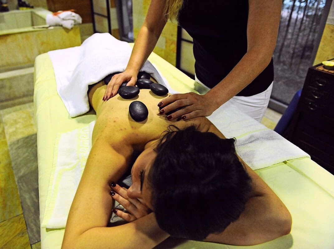 Wie kann man Gutscheine für unsere Massage-Anwendungen kaufen?