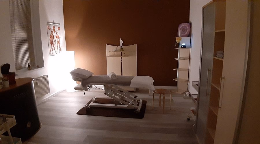 Wie bekomme ich mein Auto nach Linz?