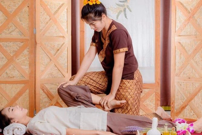 Where can I get a massage in Phnom Penh?
