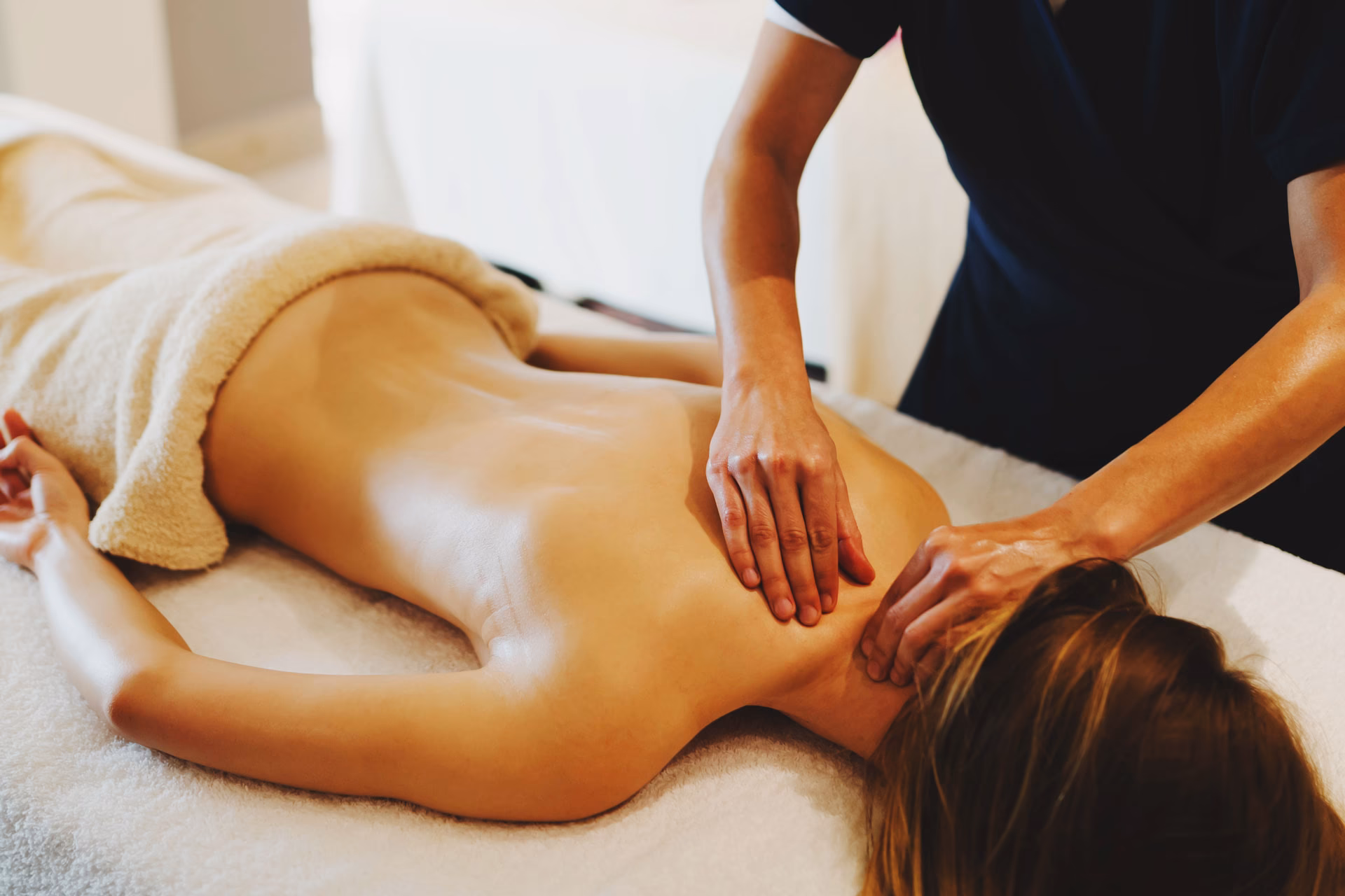 Welche Vorteile bietet eine Sportmassage in Biel?