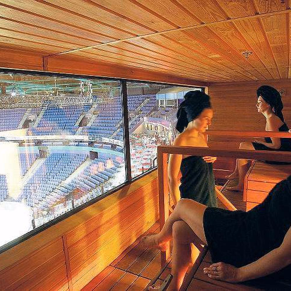 Was sind die beiden möglichen Plural-Formen von 'Sauna'?