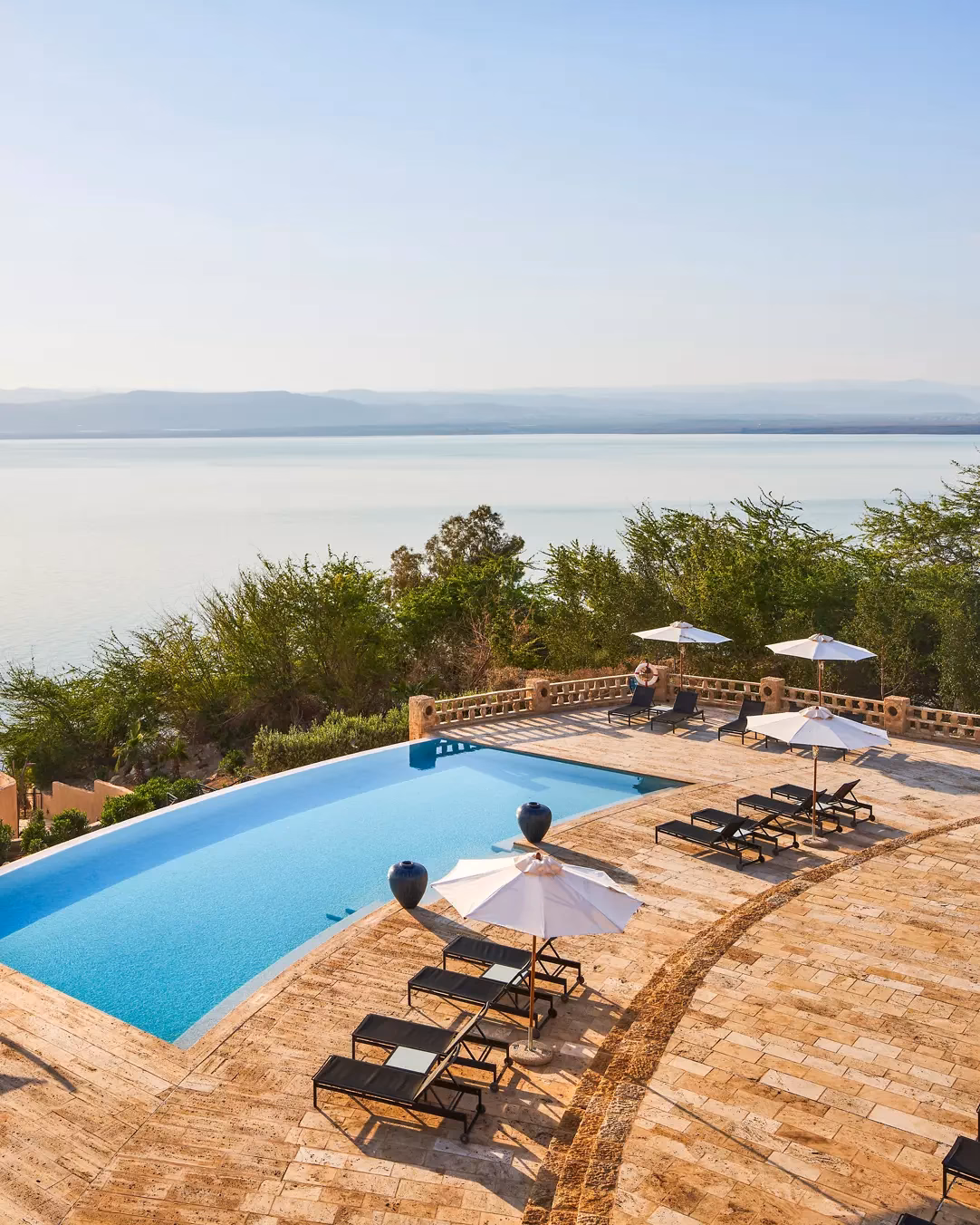 Is the Mövenpick Dead Sea a 5-star resort?