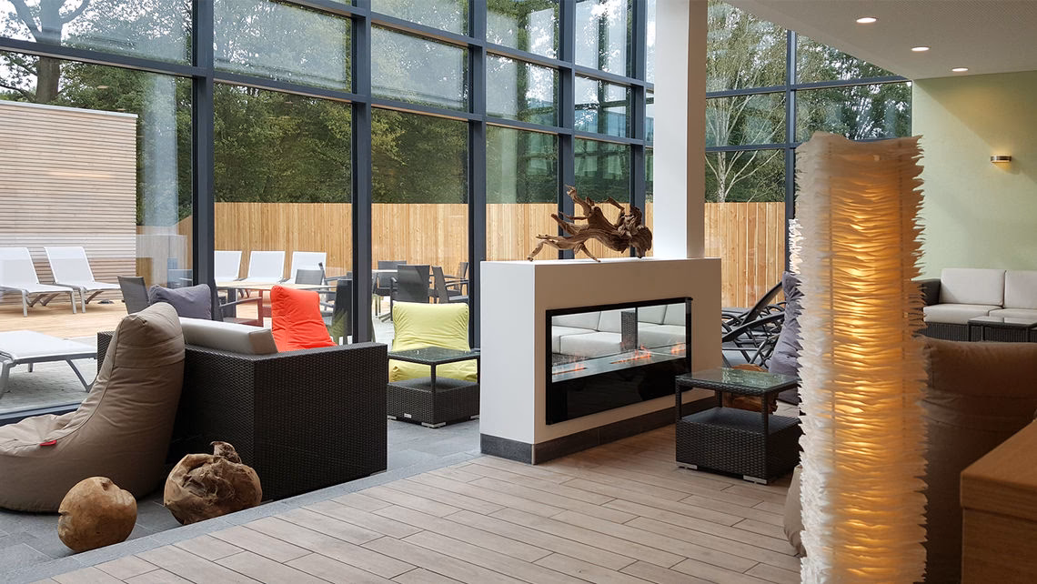 Wie kann man die aktuellen Daten der Sauna überprüfen?