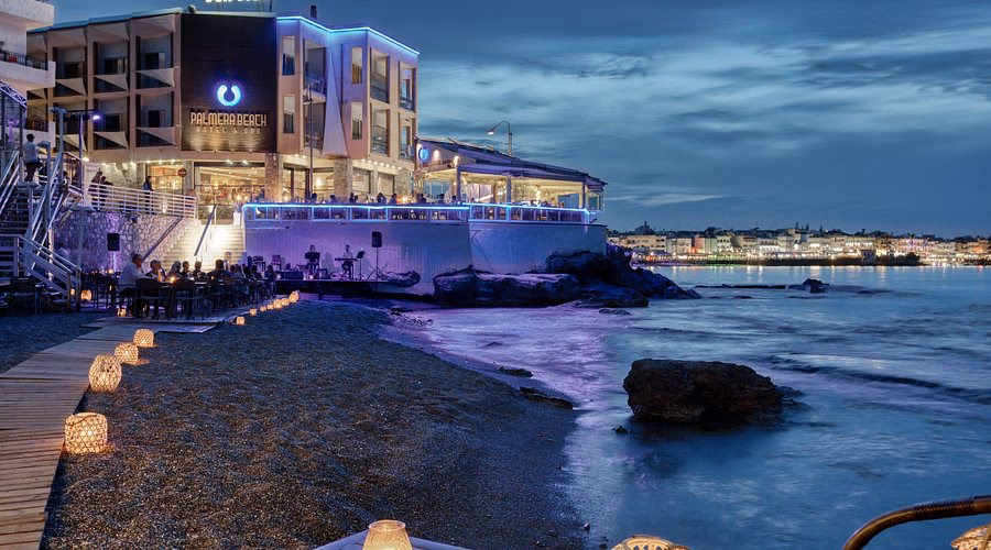 What facilities are available at Palmera Beach Hotel & Spa?