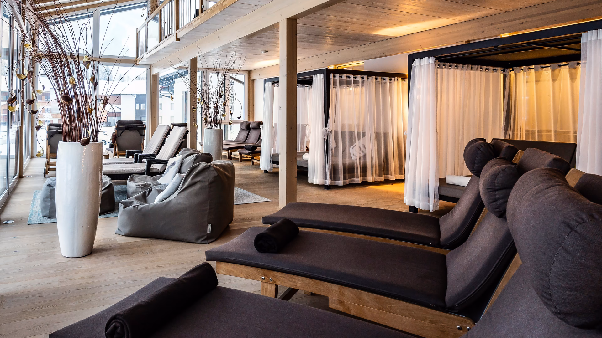 Was bietet das Panoramahotel Oberjoch im Allgäu?