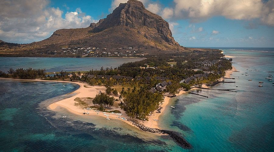 Is Paradis Beachcomber a good place to stay?