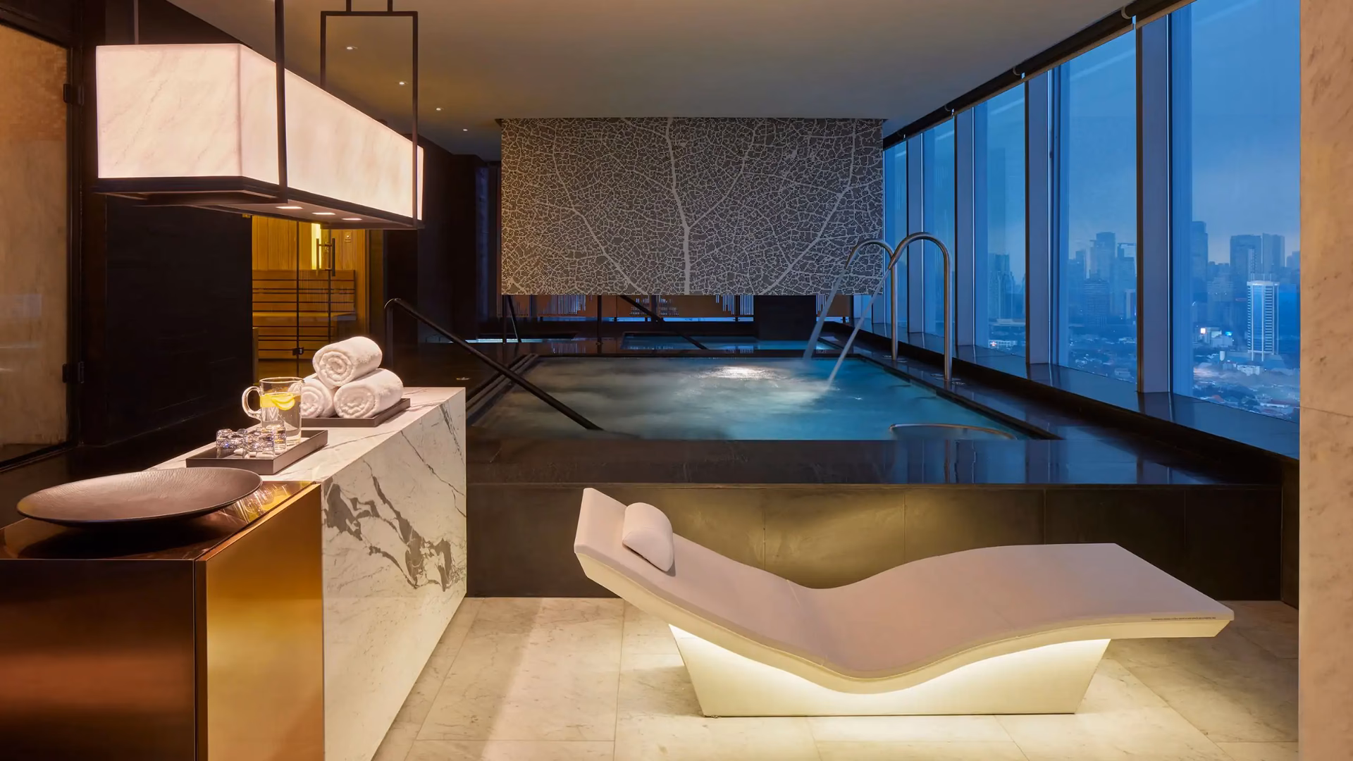 Does Park Hyatt have a spa?