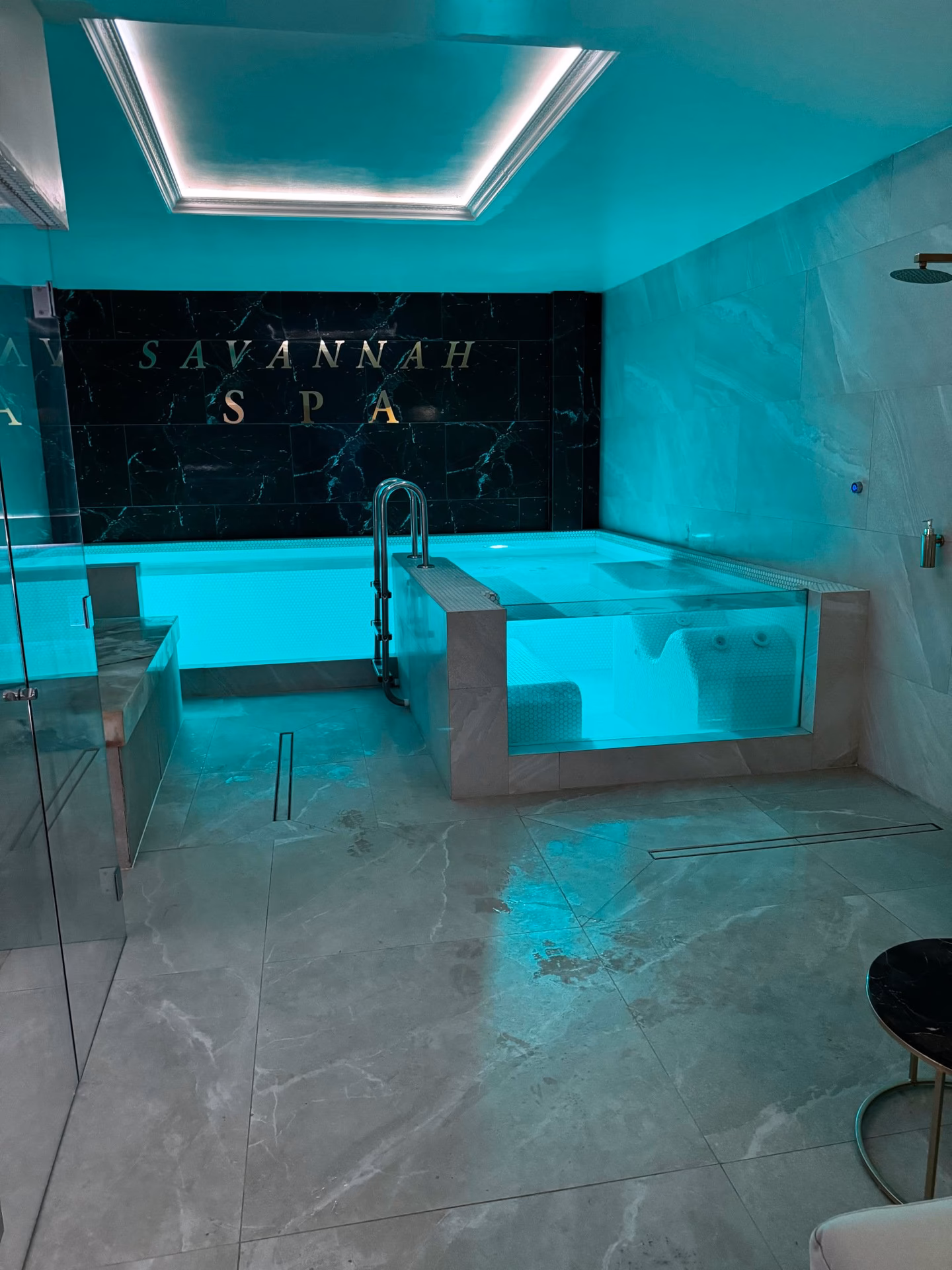 What is sisters Spa London?