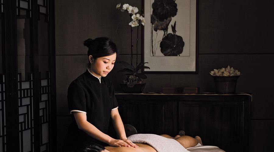 Where can I get a relaxing massage in London?